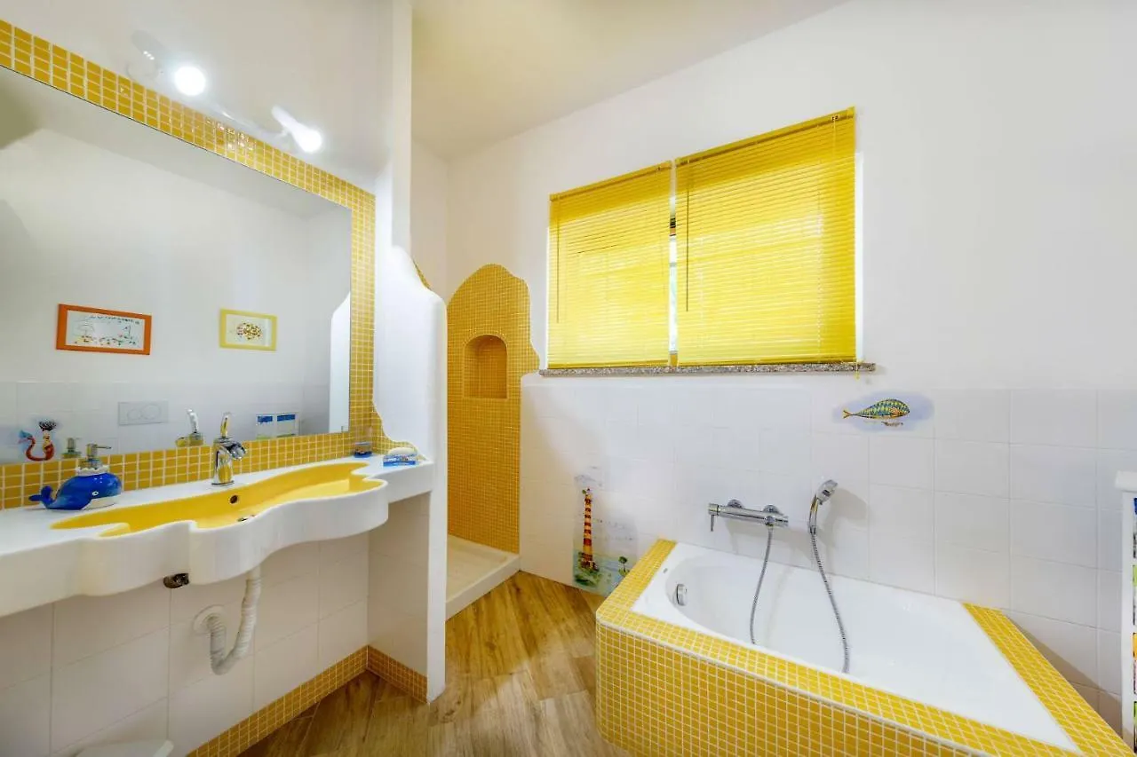 Villa Gaviel, Villa Con Accesso Diretto Al Mare Porto Istana