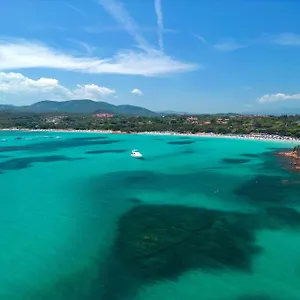 Baia Dorata Porto Istana